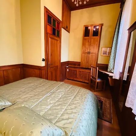 Azur Suites Heirloom