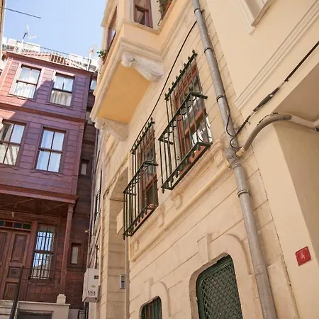 Azur Suites Heirloom 아파트호텔 이스탄불